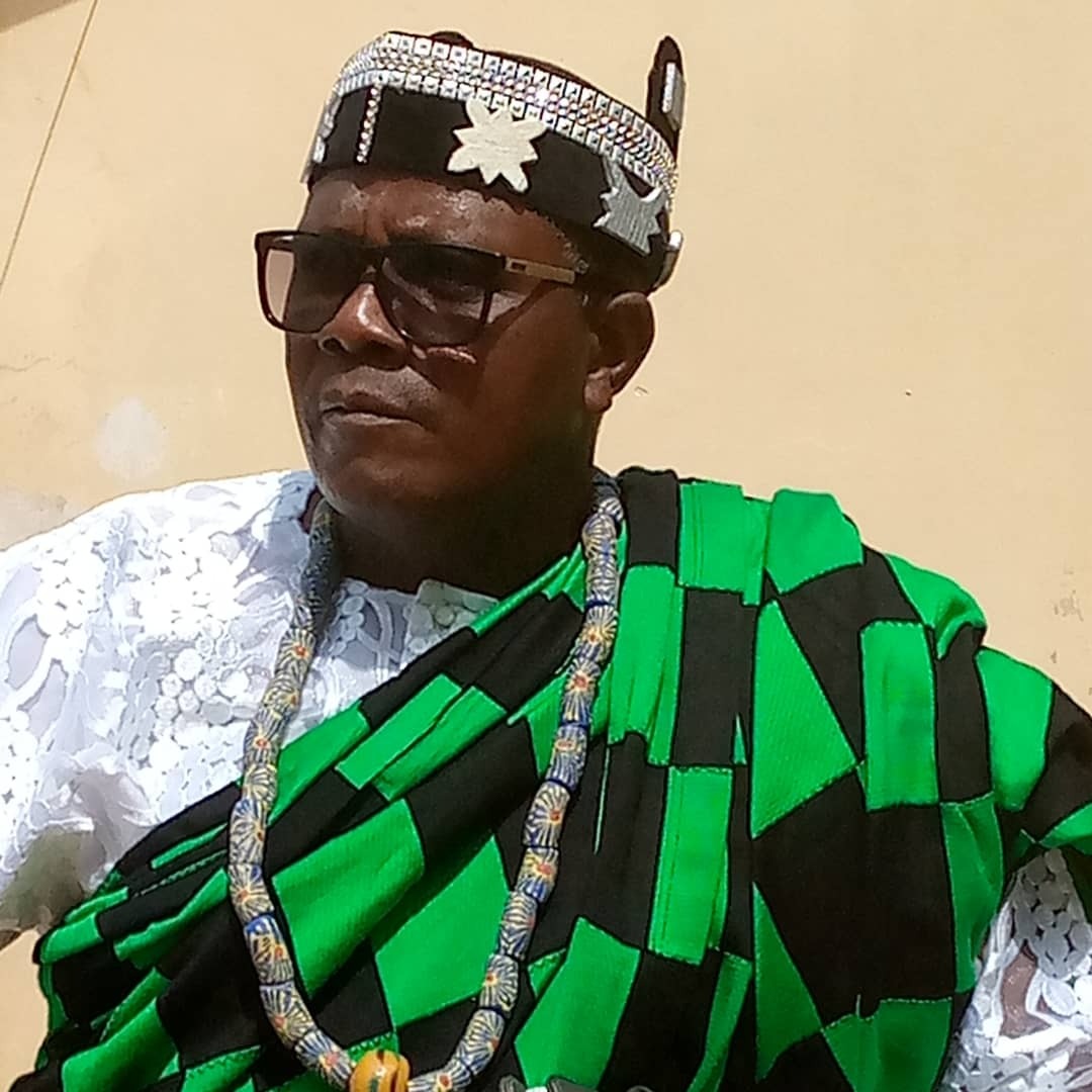 Sa Majesté Fianu VI, chef traditionnel d'Agome-Kusuntu